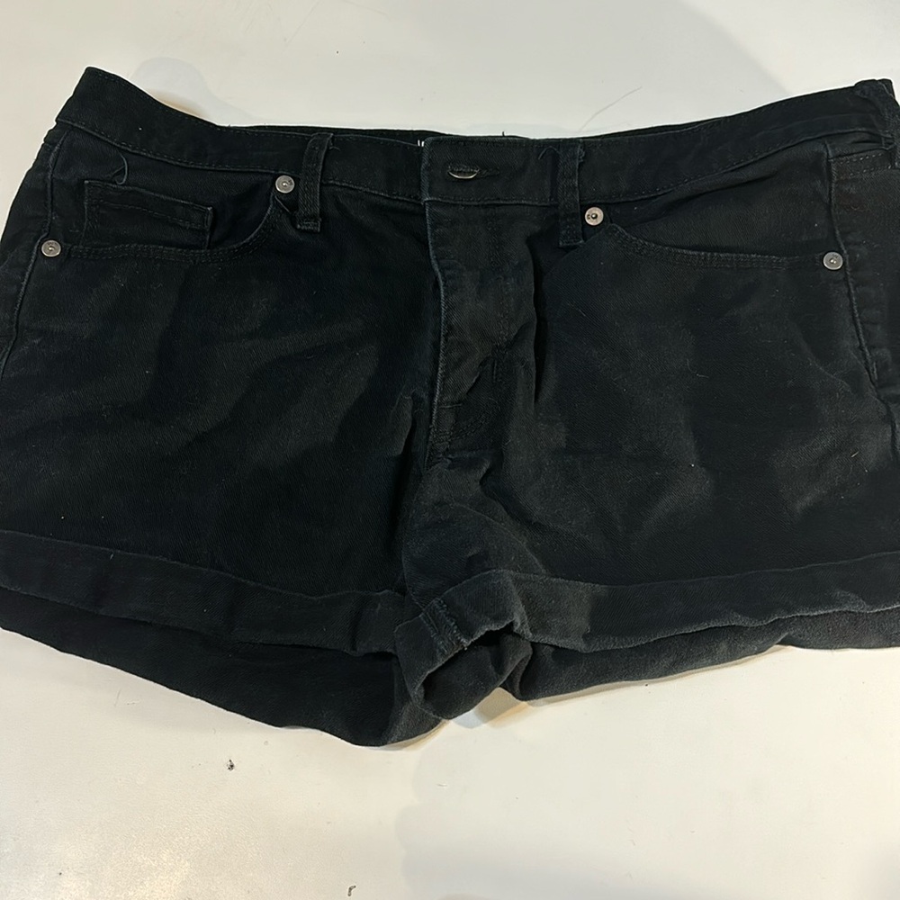 Mossino womens black mid rise midi shorts 14